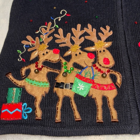 VTG TIARA INTERNATIONAL BlackCardigan  Reindeer Embroidery Full Zip Women’s SzXL - Picture 3 of 14
